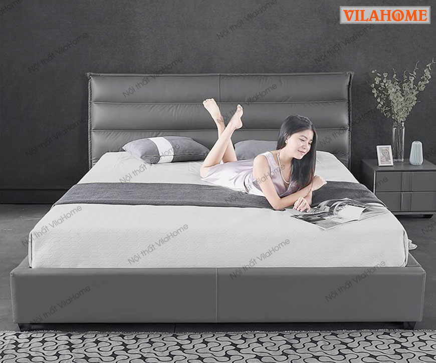 Giường ngủ đẹp HCM được thiết kế tinh tế, hiện đại và đầy nét riêng để phù hợp với nhu cầu của mọi người. Với sự kết hợp hoàn hảo giữa chất liệu và màu sắc, chiếc giường thể hiện sự tinh tế và đẳng cấp. Thực sự là một sản phẩm mang lại giá trị cho không gian ngủ của bạn.